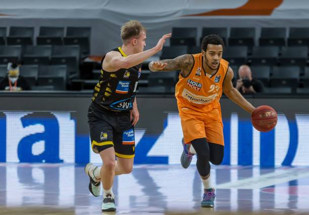 合的改变使 合的改变使