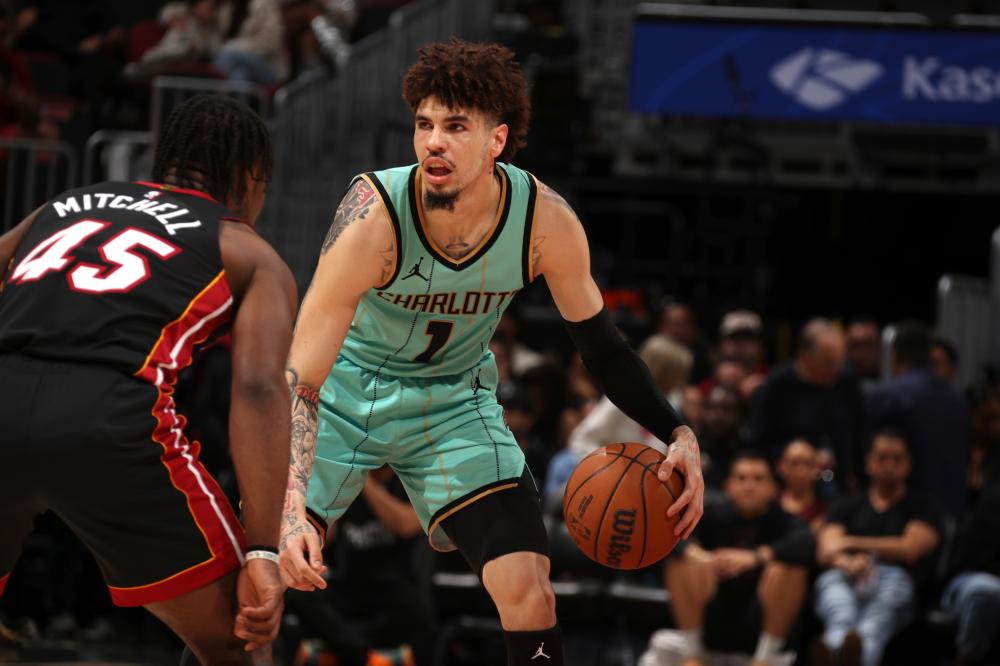 犯规行为虽 犯规行为虽